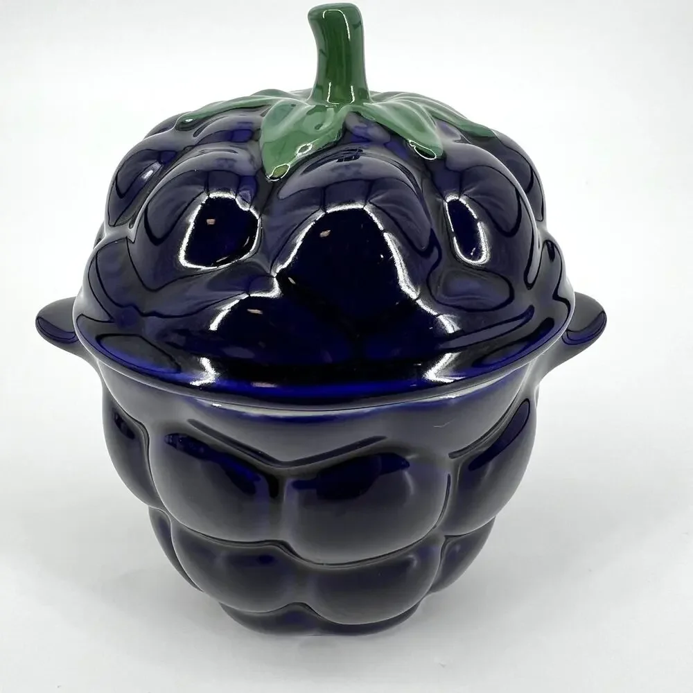 Le Creuset Blackberry Petit Mini Casserole Cocotte Preowned No Box